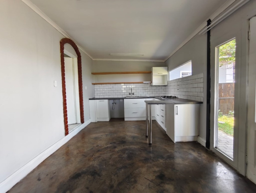 1 Bedroom Property for Sale in Hartbeesfontein North West